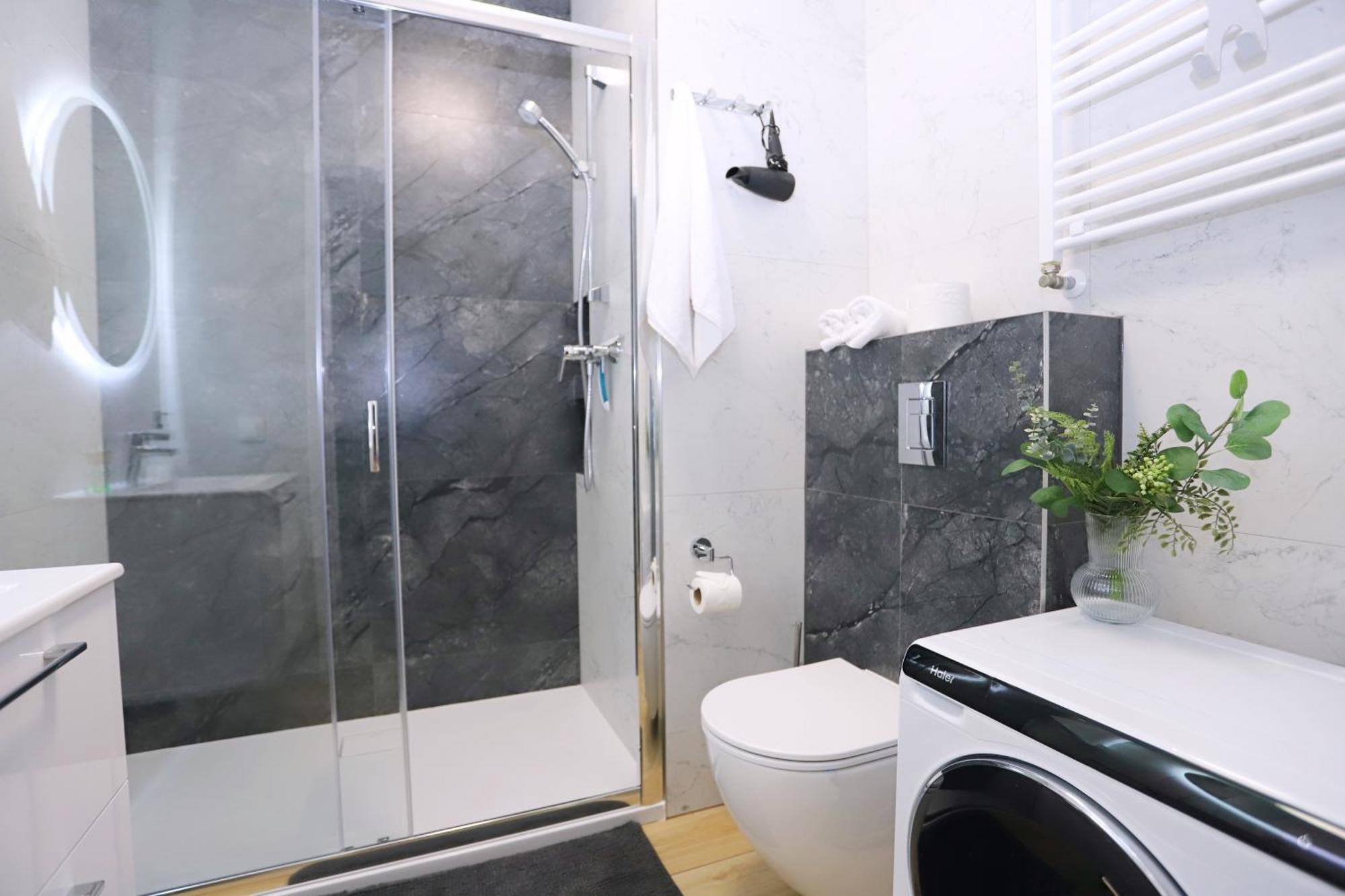 Apartament Zielone Podwale Walbrzych Bagian luar foto